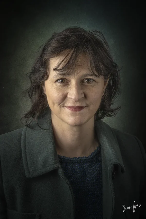 Portrait d'art féminin à Caen